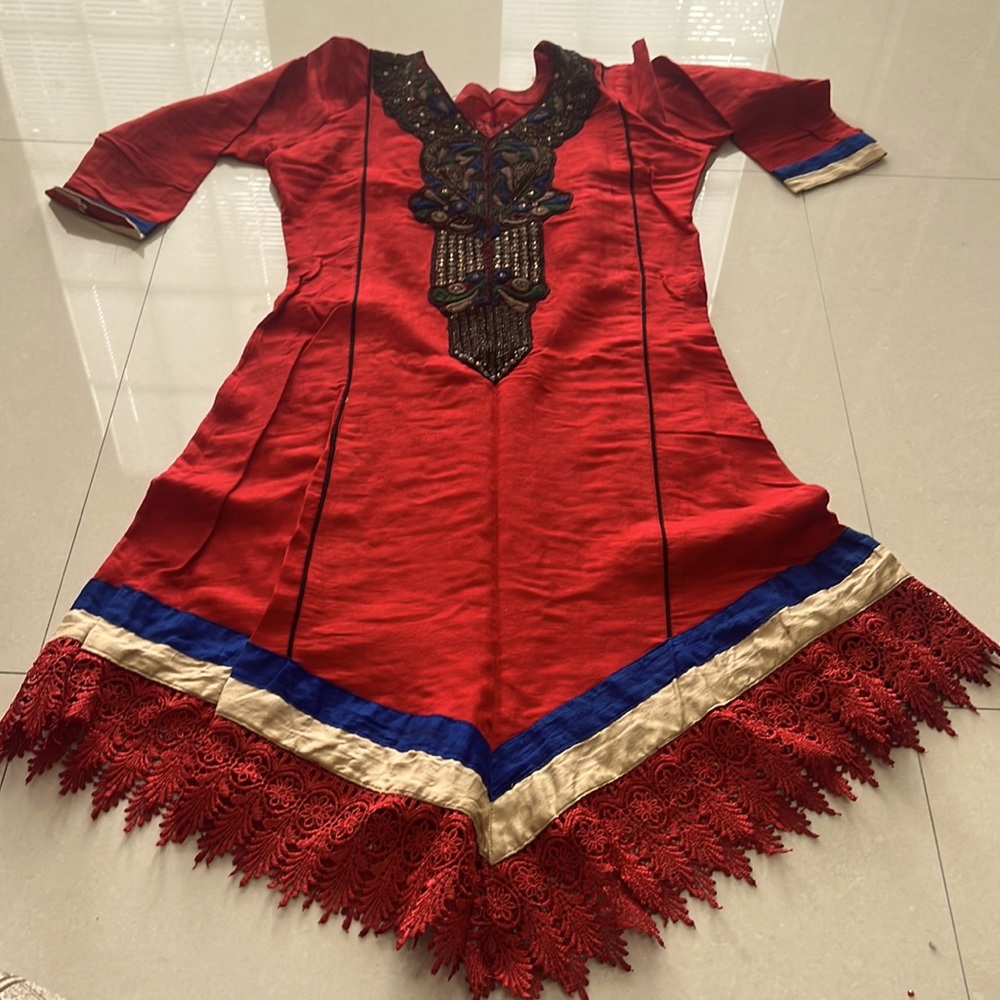 Indian clothes - Picture 2 of 3